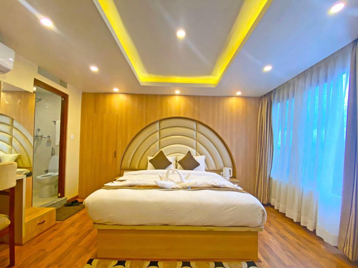 Hotel Airport Gurkha Kathmandu Exterior photo