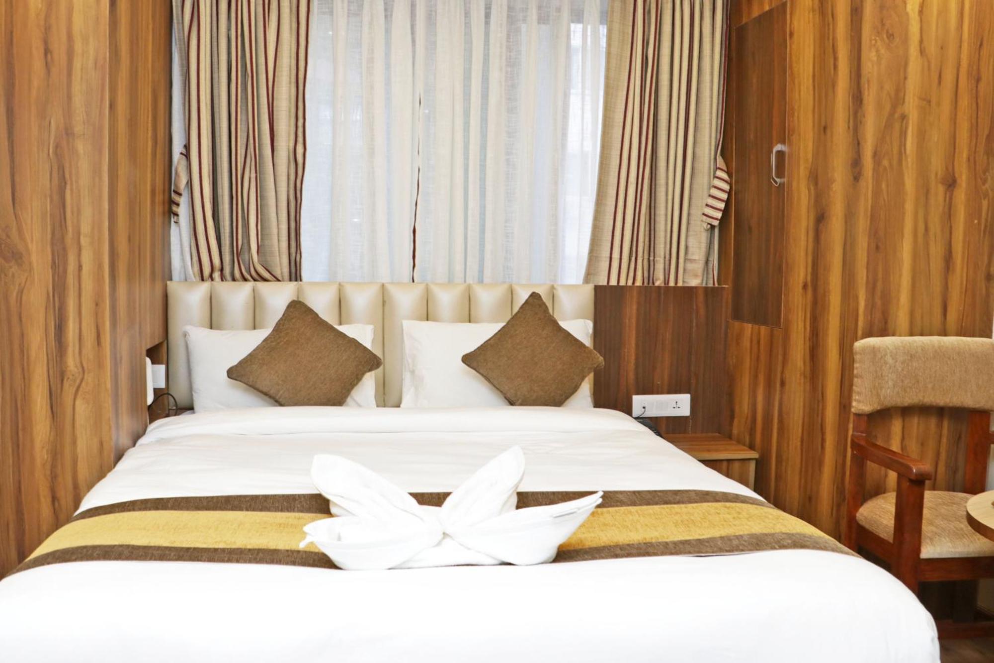 Hotel Airport Gurkha Kathmandu Exterior photo
